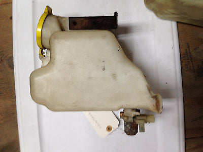Jeep Wrangler TJ Windshield Washer Bottle Reservoir Single Pump 97-02 Soft Top