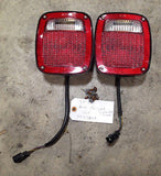 Jeep Wrangler TJ Rear Brake Tail Light Turn Signal 98-06 Pair Set OEM FREE SH